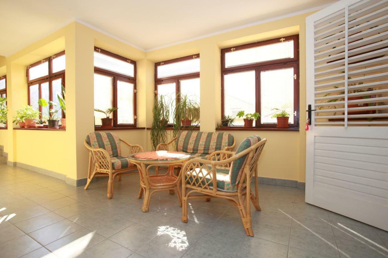 Apartments & Room Jagoda Baska  Exterior photo