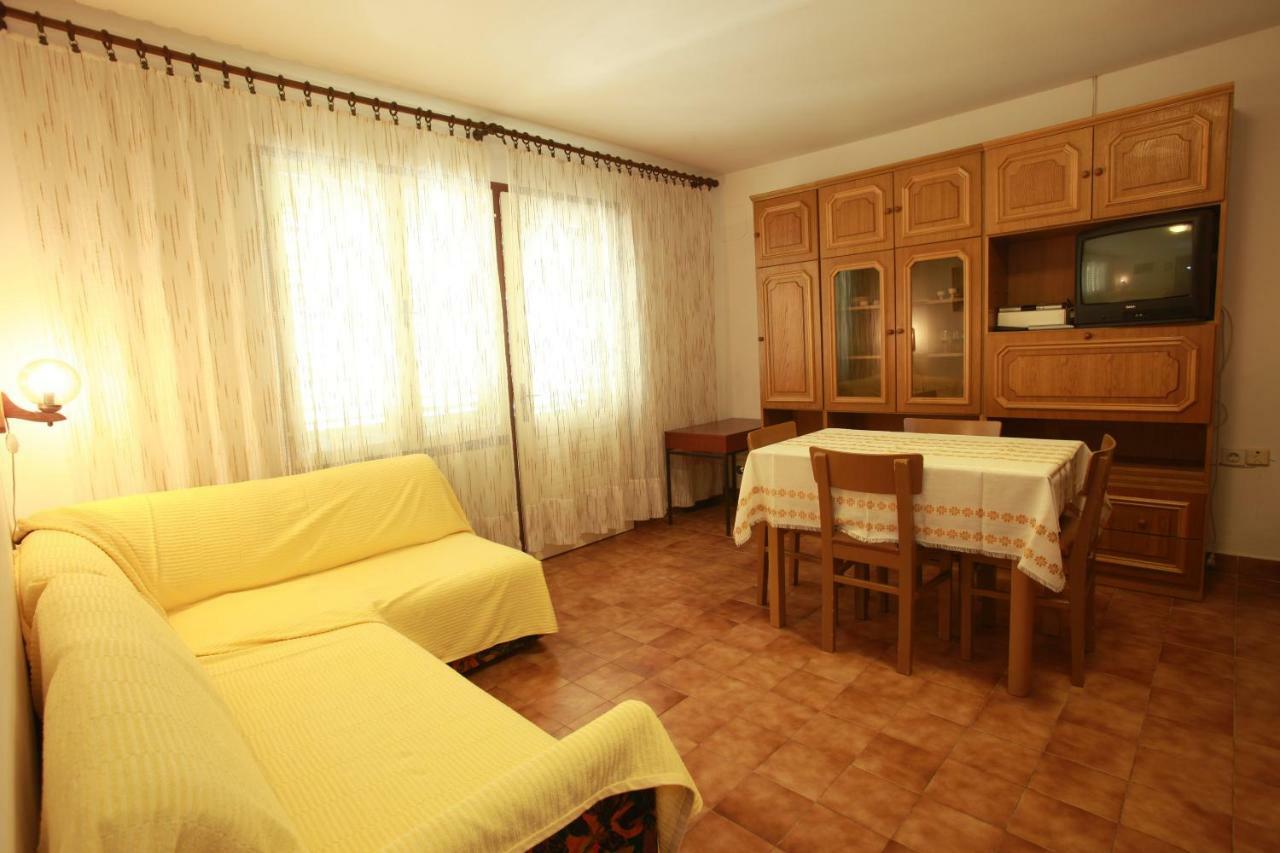 Apartments & Room Jagoda Baska  Exterior photo