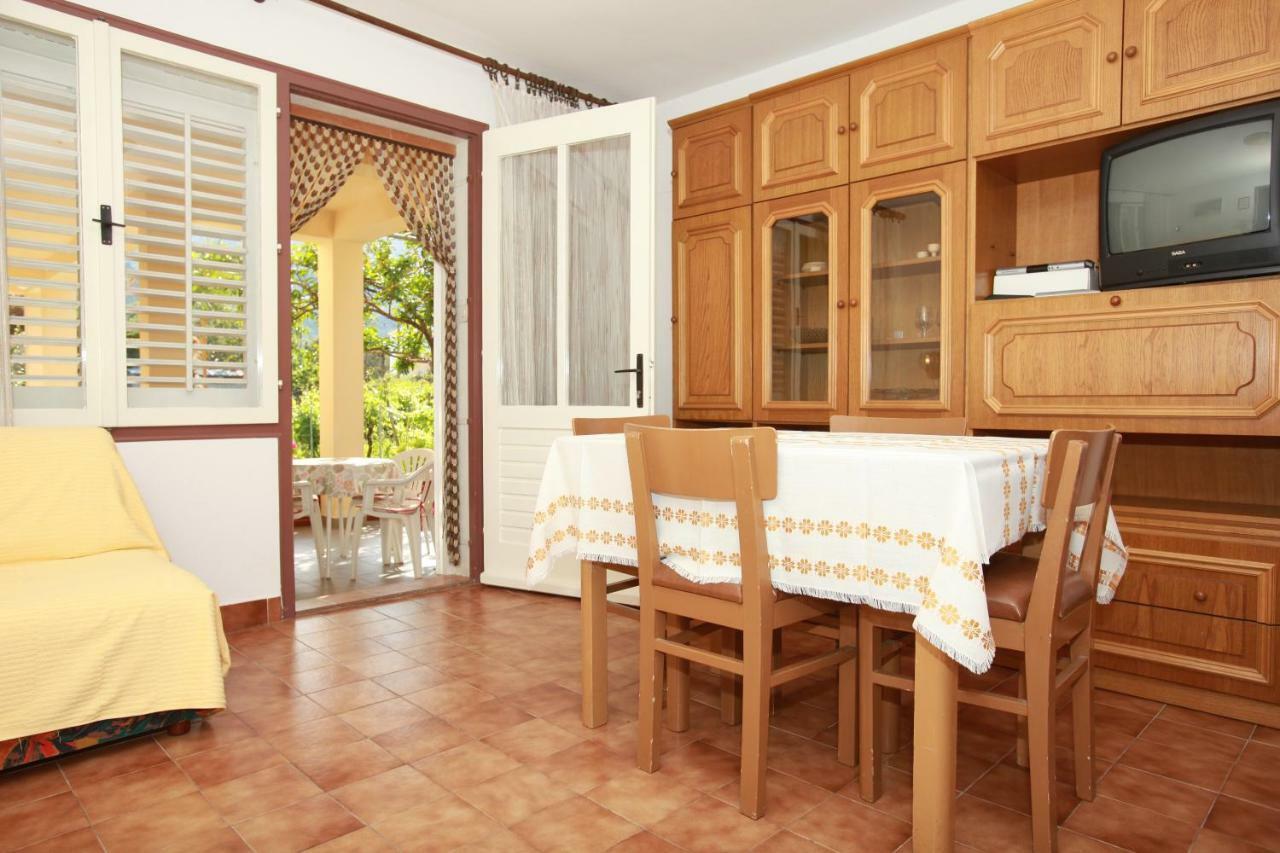 Apartments & Room Jagoda Baska  Exterior photo
